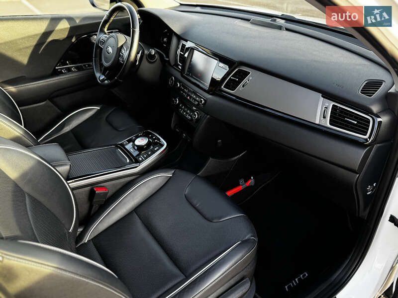 Внедорожник / Кроссовер Kia Niro 2019 в Ровно