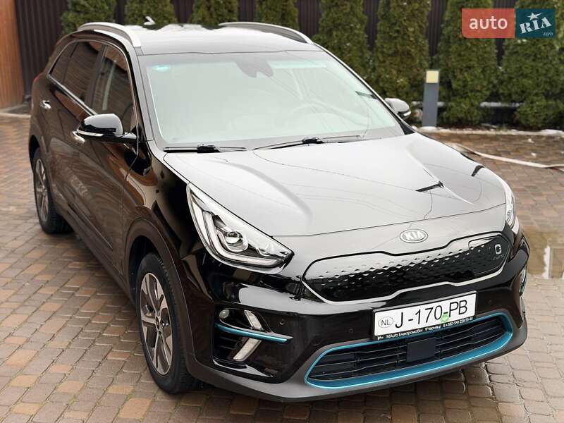 Внедорожник / Кроссовер Kia Niro 2020 в Черновцах