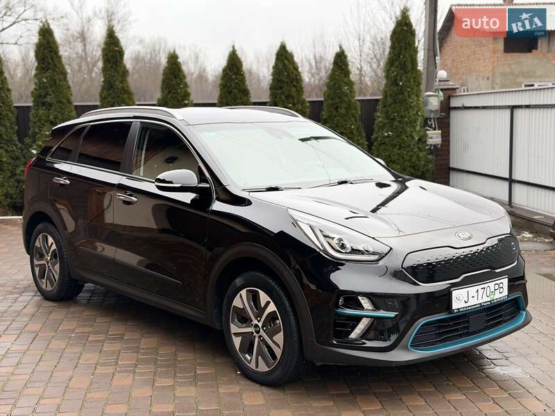 Внедорожник / Кроссовер Kia Niro 2020 в Черновцах