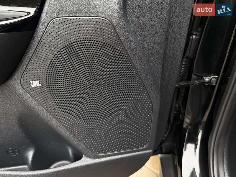 Внедорожник / Кроссовер Kia Niro 2020 в Черновцах