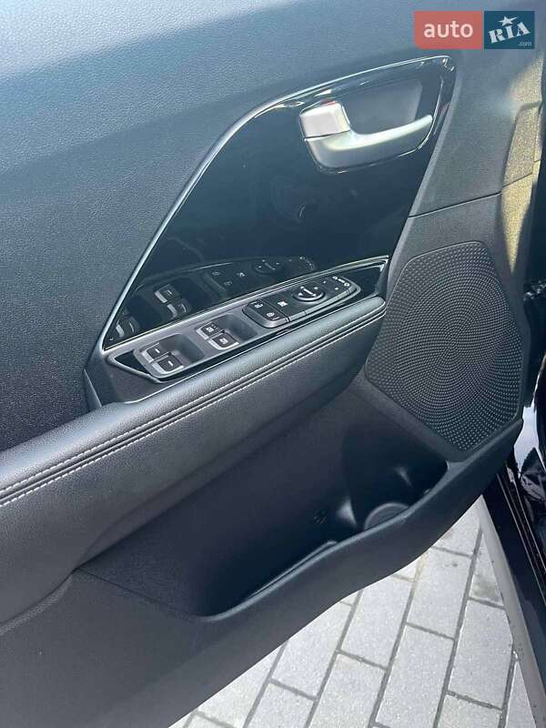 Внедорожник / Кроссовер Kia Niro 2022 в Ивано-Франковске