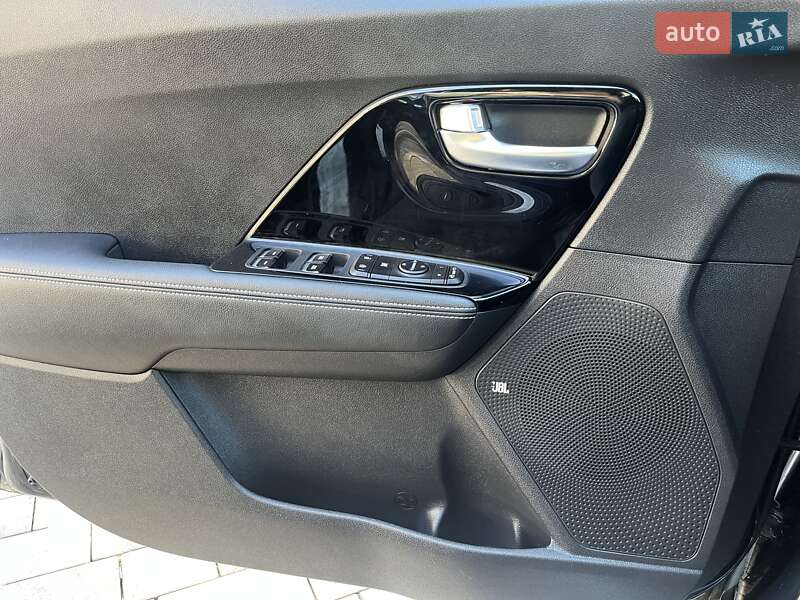 Внедорожник / Кроссовер Kia Niro 2020 в Львове