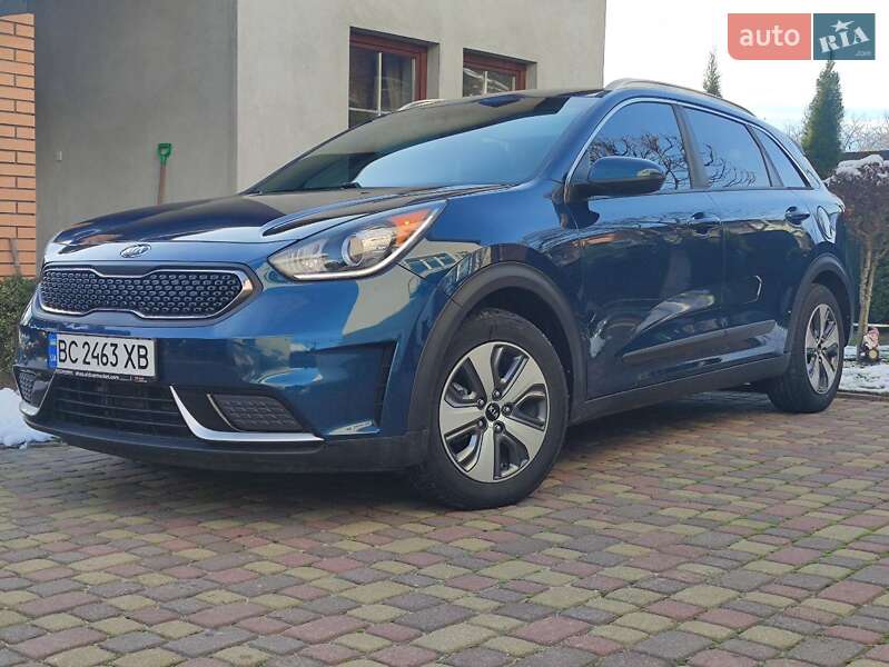 Внедорожник / Кроссовер Kia Niro 2018 в Новом Роздоле