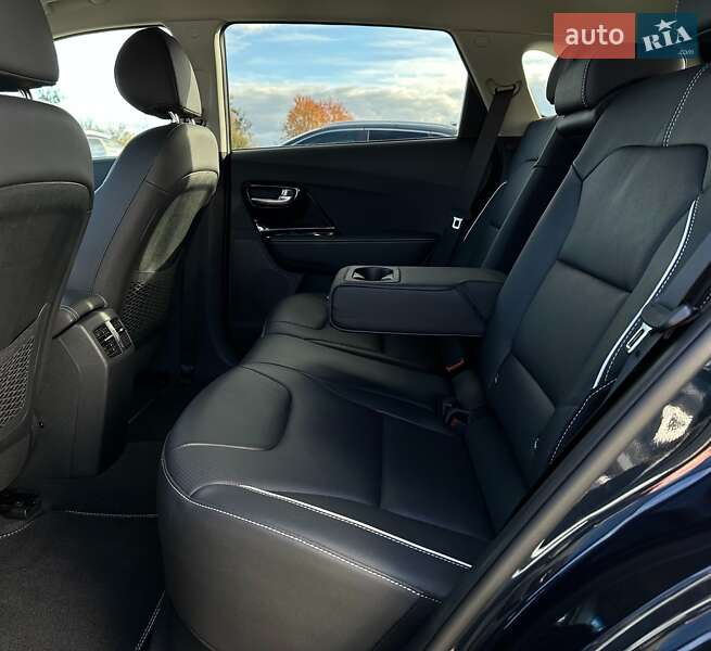 Внедорожник / Кроссовер Kia Niro 2020 в Львове