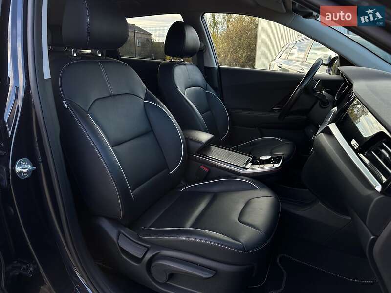 Внедорожник / Кроссовер Kia Niro 2020 в Львове