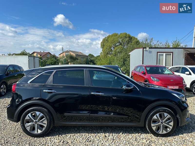 Внедорожник / Кроссовер Kia Niro 2020 в Львове