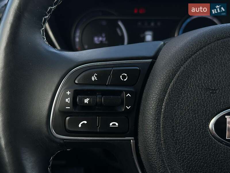 Внедорожник / Кроссовер Kia Niro 2020 в Львове