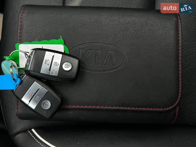 Внедорожник / Кроссовер Kia Niro 2020 в Львове