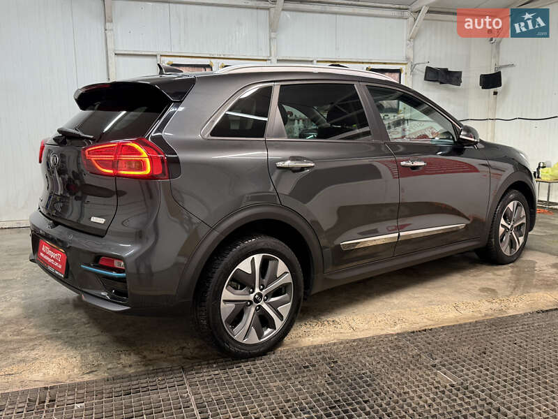 Внедорожник / Кроссовер Kia Niro 2021 в Львове