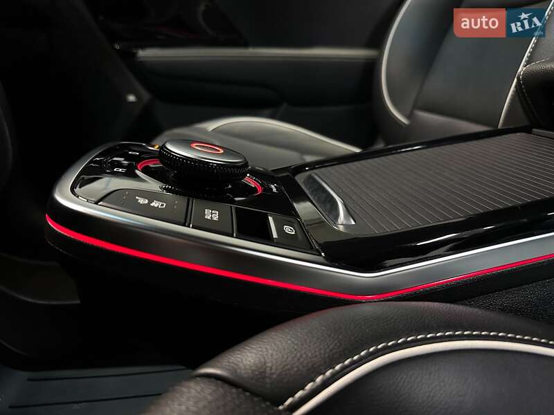 Позашляховик / Кросовер Kia Niro 2020 в Львові фото 15 Позашляховик / Кросовер Kia Niro 2020 в Львові