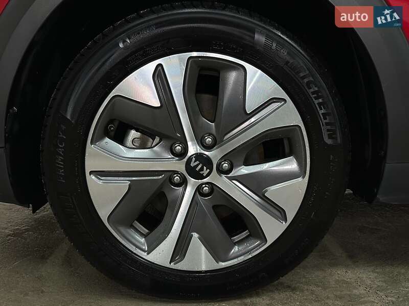 Позашляховик / Кросовер Kia Niro 2020 в Львові фото 33 Позашляховик / Кросовер Kia Niro 2020 в Львові