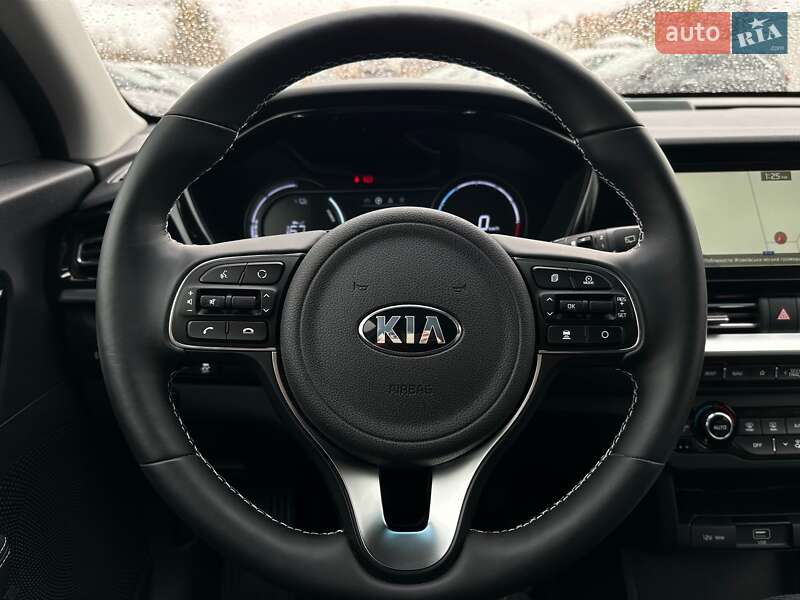 Позашляховик / Кросовер Kia Niro 2020 в Львові фото 48 Позашляховик / Кросовер Kia Niro 2020 в Львові