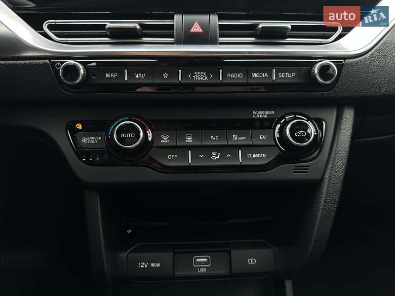 Позашляховик / Кросовер Kia Niro 2020 в Львові фото 64 Позашляховик / Кросовер Kia Niro 2020 в Львові