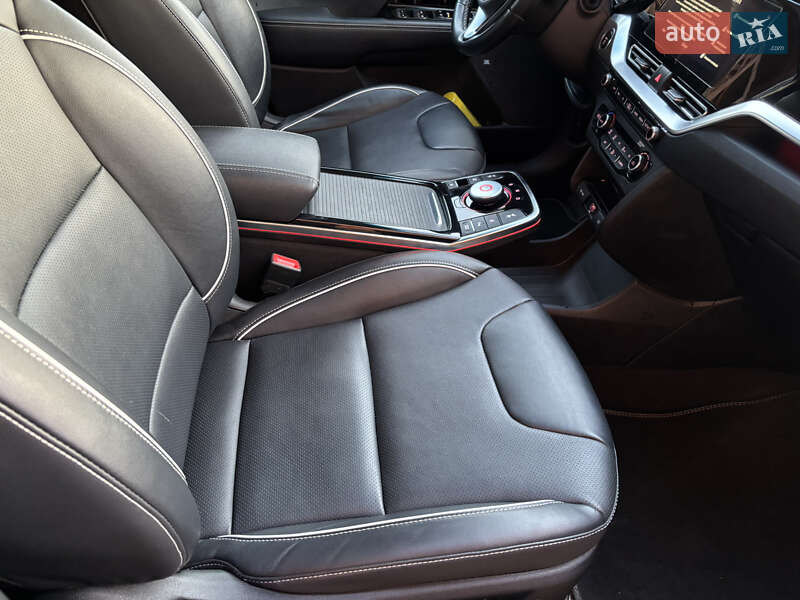 Внедорожник / Кроссовер Kia Niro 2020 в Луцке