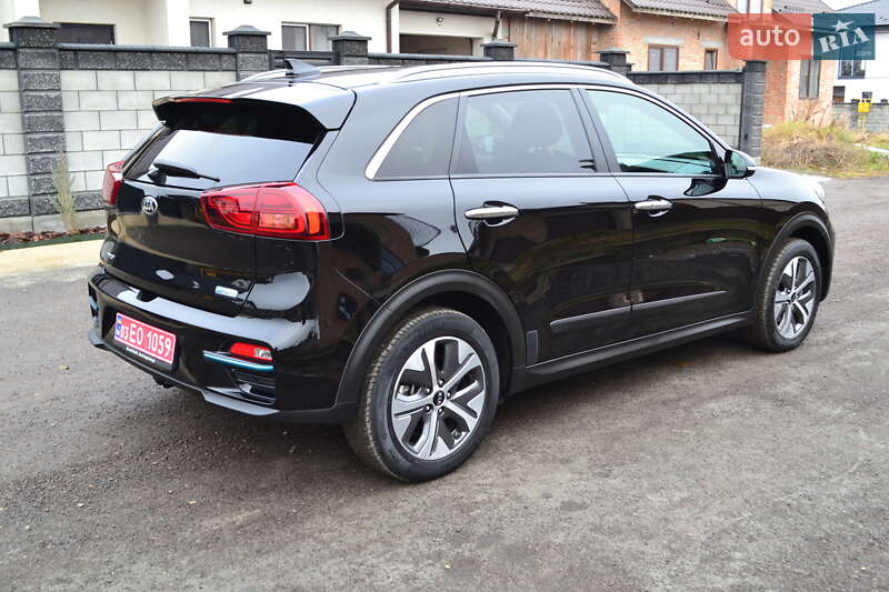Внедорожник / Кроссовер Kia Niro 2020 в Ровно