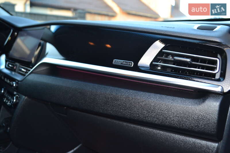 Внедорожник / Кроссовер Kia Niro 2020 в Ровно