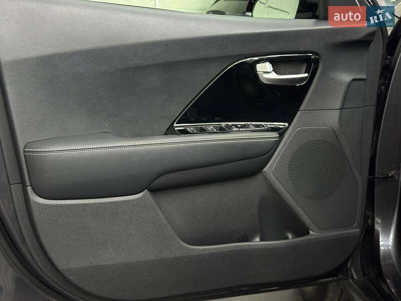 Внедорожник / Кроссовер Kia Niro 2020 в Луцке