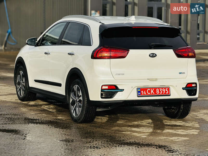 Внедорожник / Кроссовер Kia Niro 2020 в Дрогобыче
