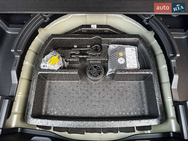 Позашляховик / Кросовер Kia Niro 2022 в Києві фото 60 Позашляховик / Кросовер Kia Niro 2022 в Києві