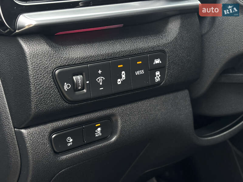 Внедорожник / Кроссовер Kia Niro 2020 в Львове