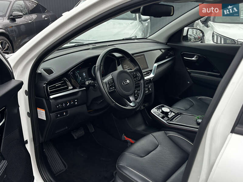 Внедорожник / Кроссовер Kia Niro 2020 в Львове