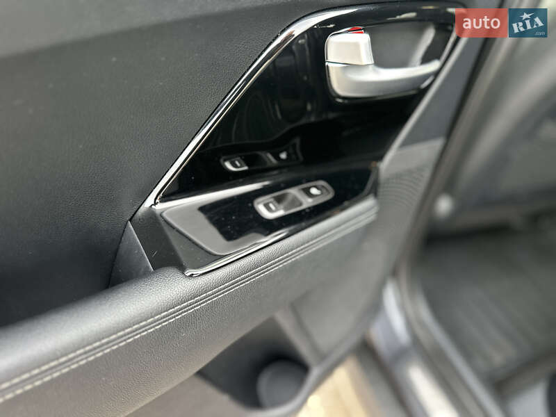 Внедорожник / Кроссовер Kia Niro 2019 в Ровно фото 41 Внедорожник / Кроссовер Kia Niro 2019 в Ровно