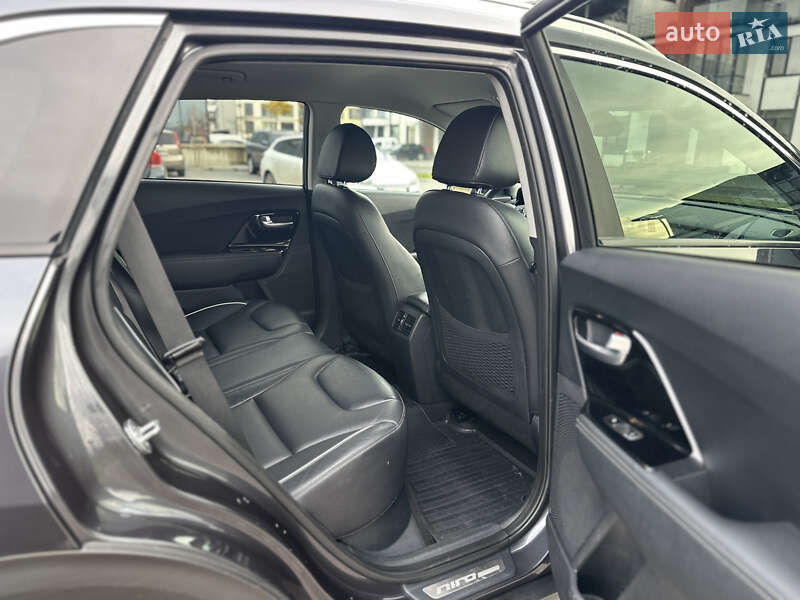 Внедорожник / Кроссовер Kia Niro 2019 в Ровно фото 45 Внедорожник / Кроссовер Kia Niro 2019 в Ровно