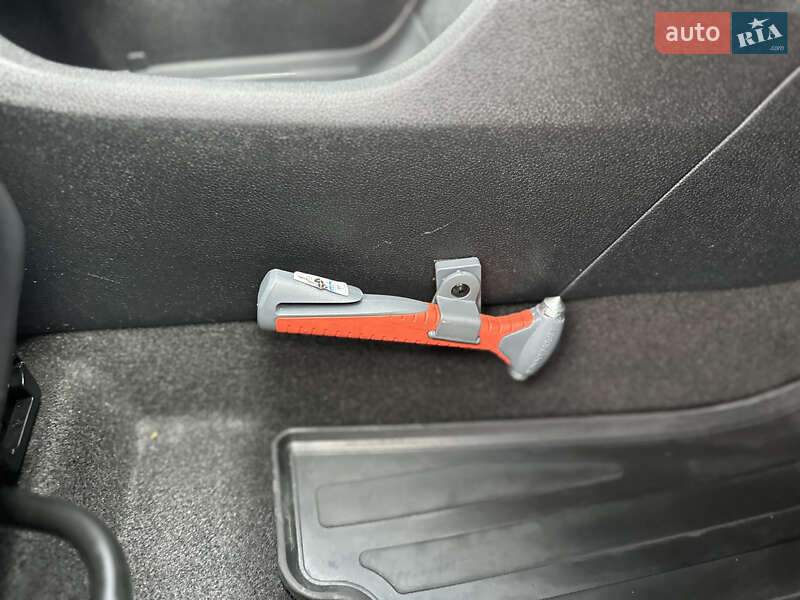 Внедорожник / Кроссовер Kia Niro 2019 в Ровно фото 51 Внедорожник / Кроссовер Kia Niro 2019 в Ровно