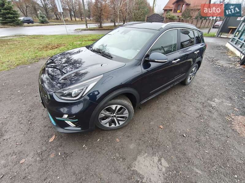 Позашляховик / Кросовер Kia Niro 2020 в Луцьку
