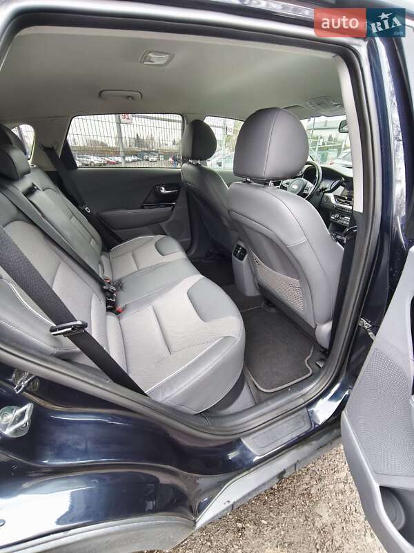 Позашляховик / Кросовер Kia Niro 2020 в Луцьку