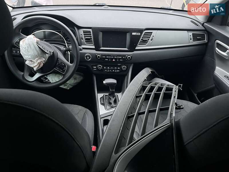 Внедорожник / Кроссовер Kia Niro 2019 в Киеве