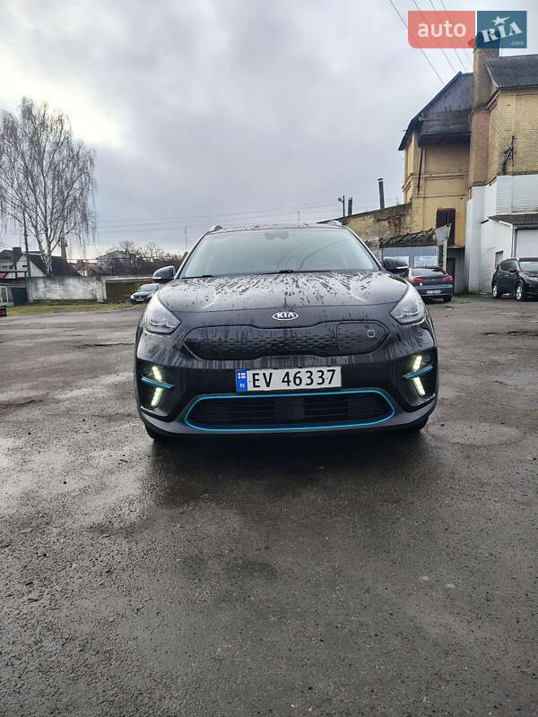 Внедорожник / Кроссовер Kia Niro 2020 в Дубно