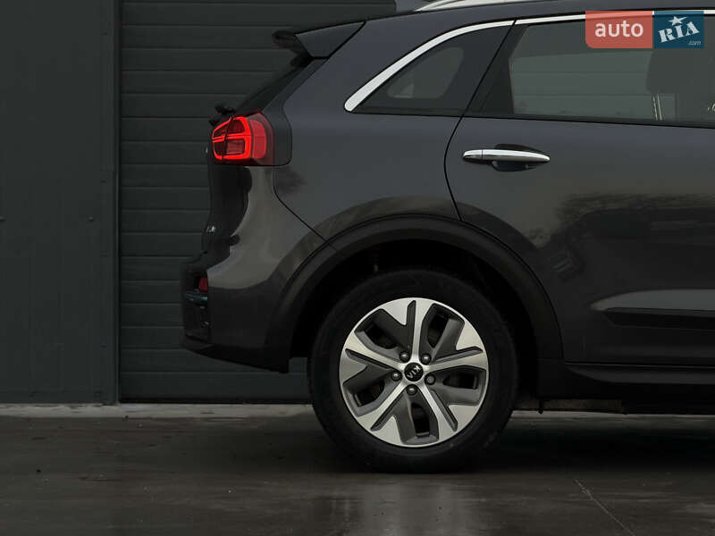 Позашляховик / Кросовер Kia Niro 2020 в Дубні