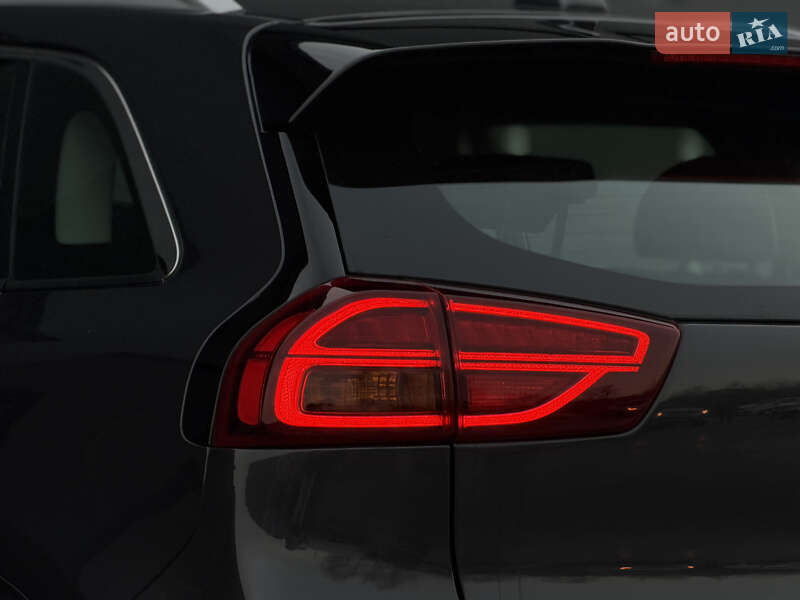 Позашляховик / Кросовер Kia Niro 2020 в Дубні