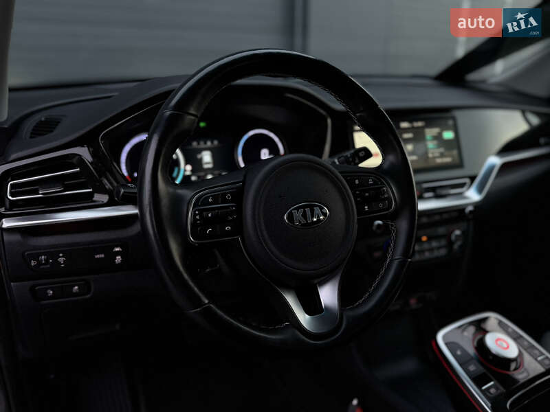 Позашляховик / Кросовер Kia Niro 2020 в Дубні