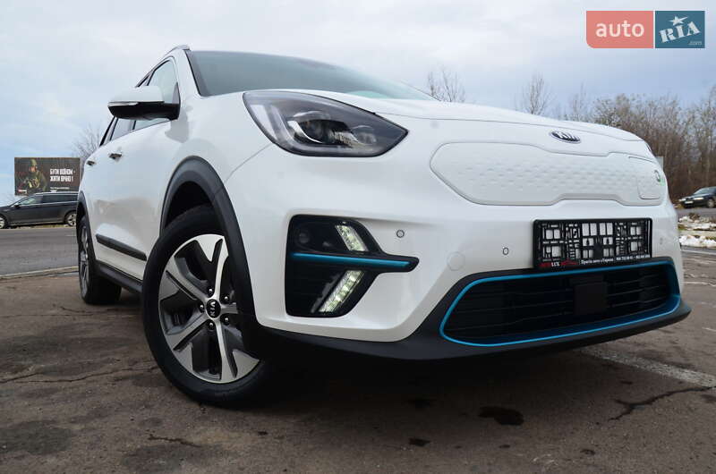 Внедорожник / Кроссовер Kia Niro 2021 в Дрогобыче