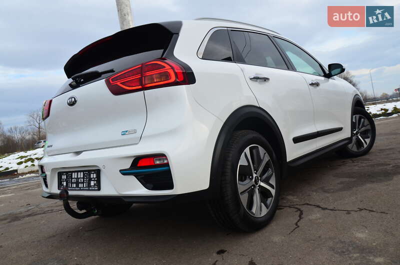 Внедорожник / Кроссовер Kia Niro 2021 в Дрогобыче