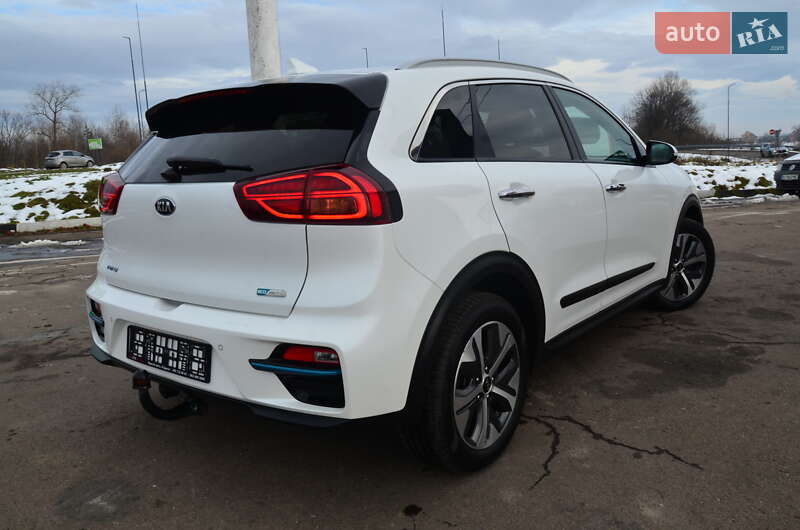 Внедорожник / Кроссовер Kia Niro 2021 в Дрогобыче