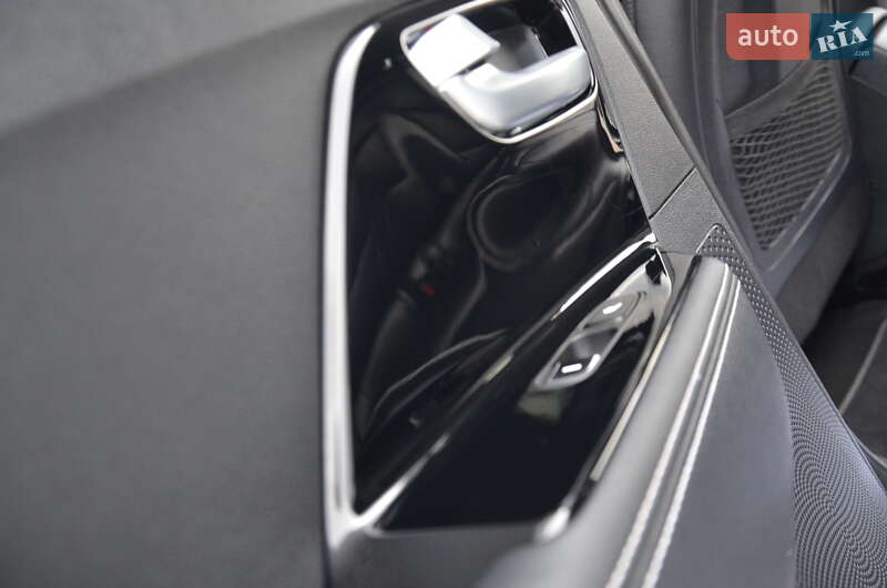 Внедорожник / Кроссовер Kia Niro 2021 в Дрогобыче