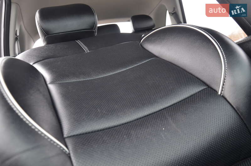 Внедорожник / Кроссовер Kia Niro 2021 в Дрогобыче