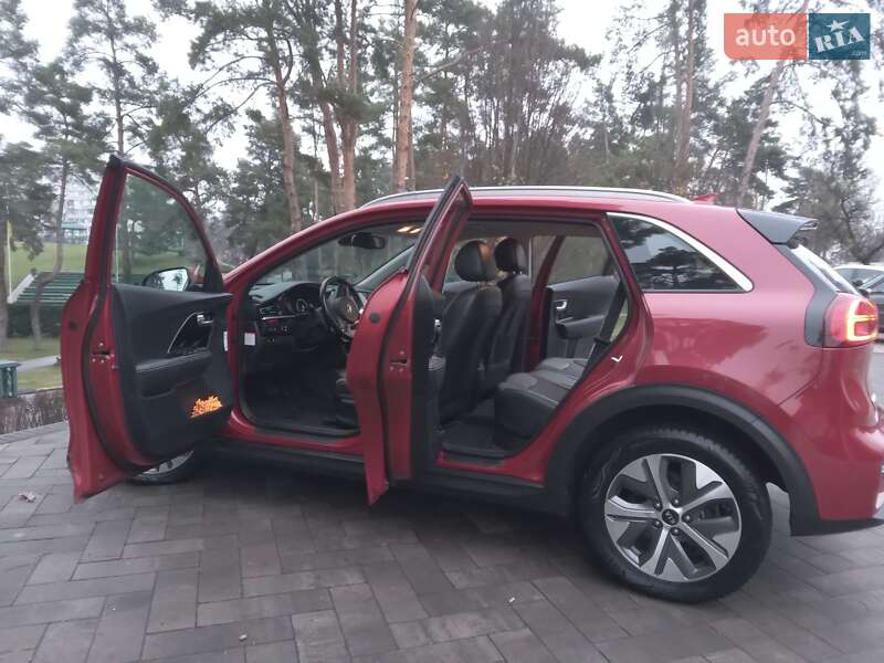 Внедорожник / Кроссовер Kia Niro 2020 в Ирпене