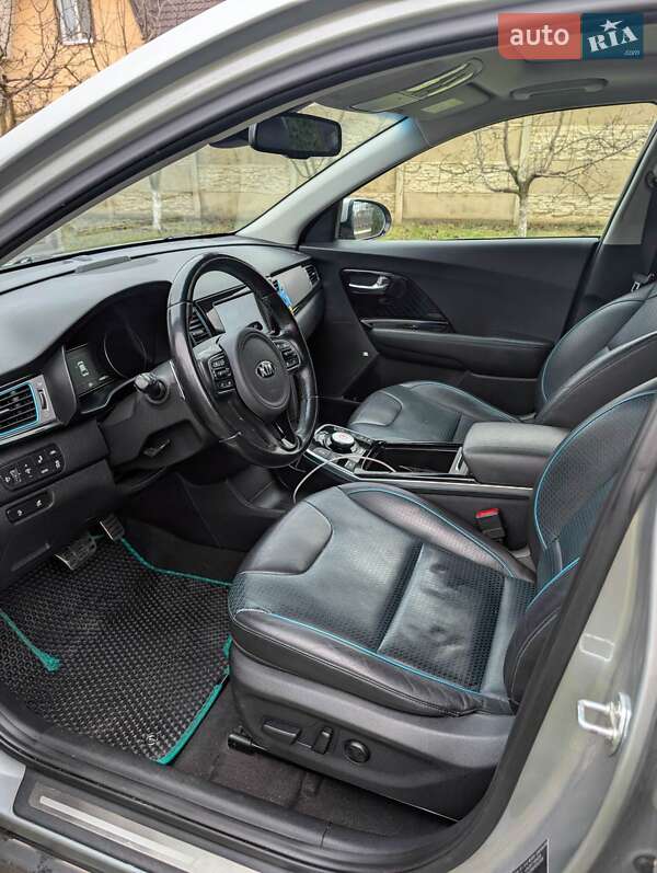 Позашляховик / Кросовер Kia Niro 2019 в Луцьку