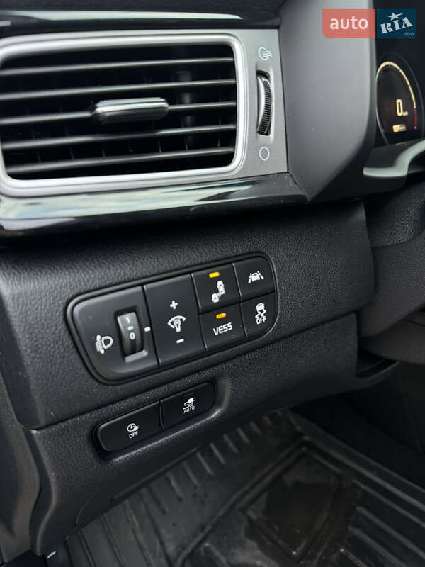 Внедорожник / Кроссовер Kia Niro 2019 в Бердичеве