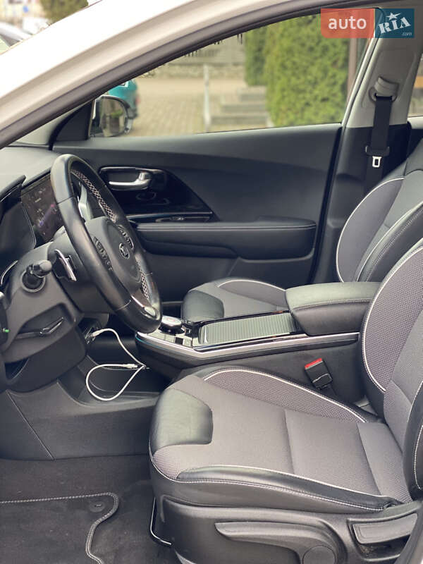 Внедорожник / Кроссовер Kia Niro 2021 в Тернополе фото 16 Внедорожник / Кроссовер Kia Niro 2021 в Тернополе