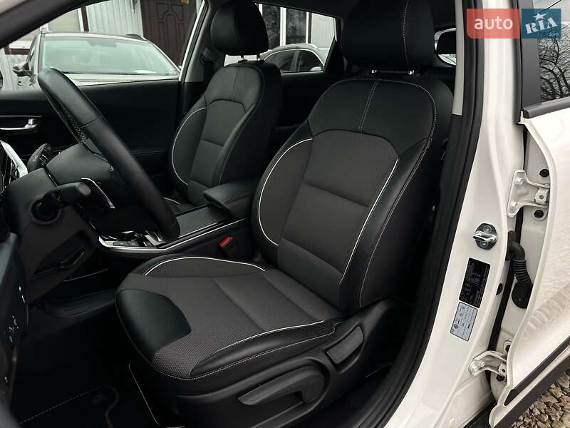 Внедорожник / Кроссовер Kia Niro 2022 в Львове
