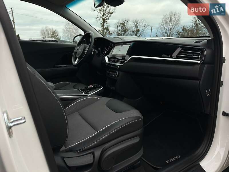 Внедорожник / Кроссовер Kia Niro 2022 в Львове