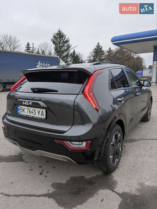Внедорожник / Кроссовер Kia Niro 2024 в Ровно