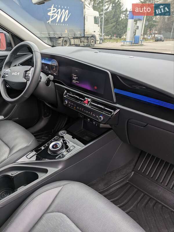 Внедорожник / Кроссовер Kia Niro 2024 в Ровно