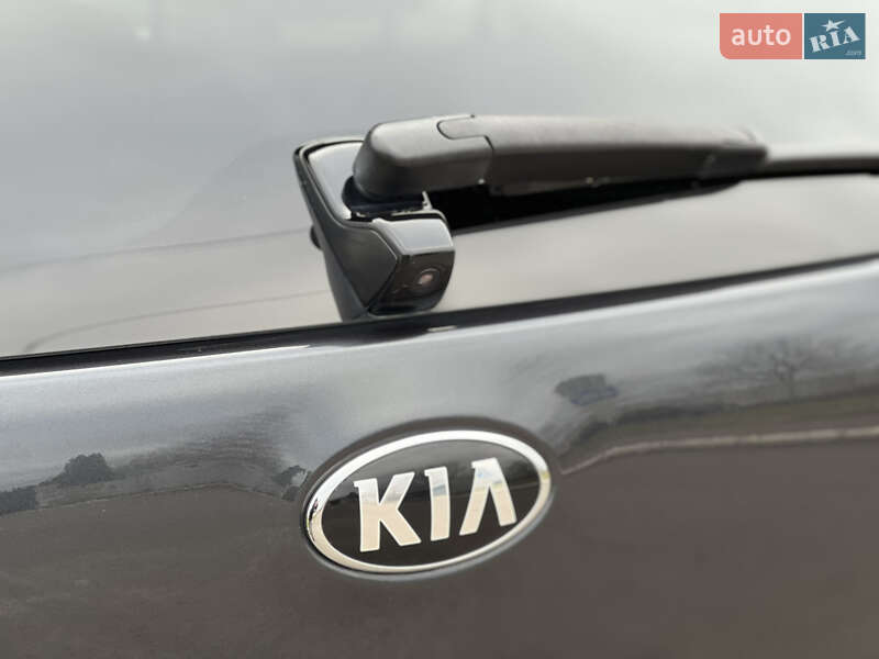 Внедорожник / Кроссовер Kia Niro 2019 в Ровно