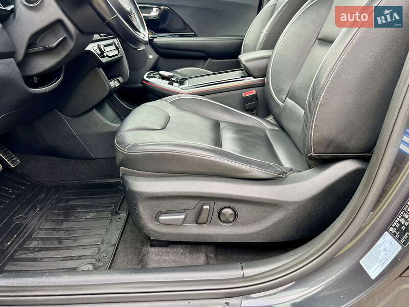 Внедорожник / Кроссовер Kia Niro 2019 в Ровно